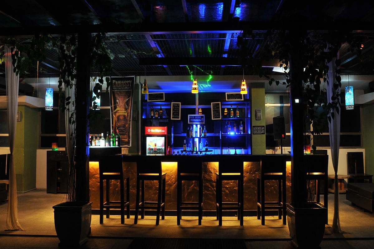 Craft & Canopy Bar Tagaytay