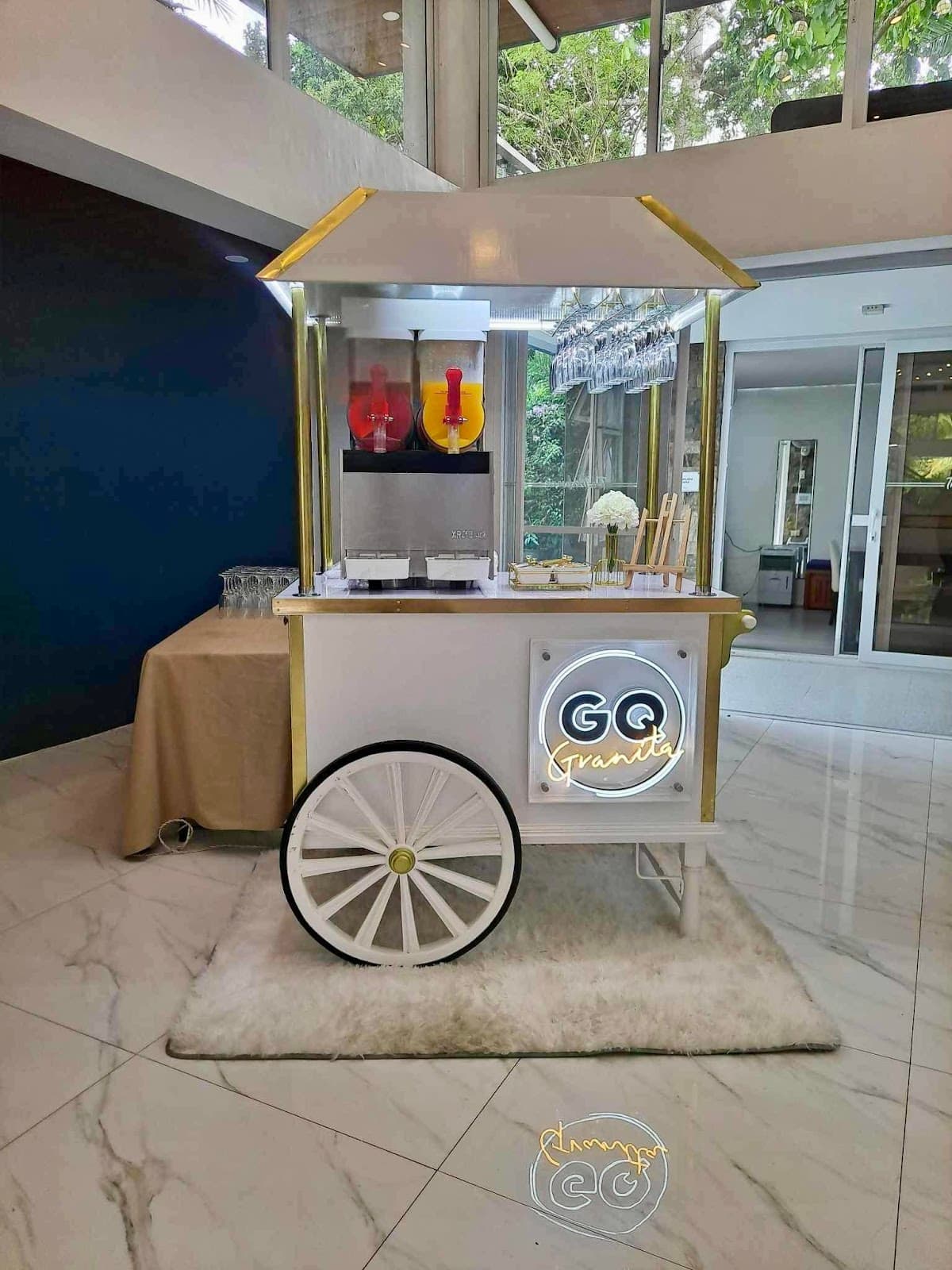GQ Mobile Bar
