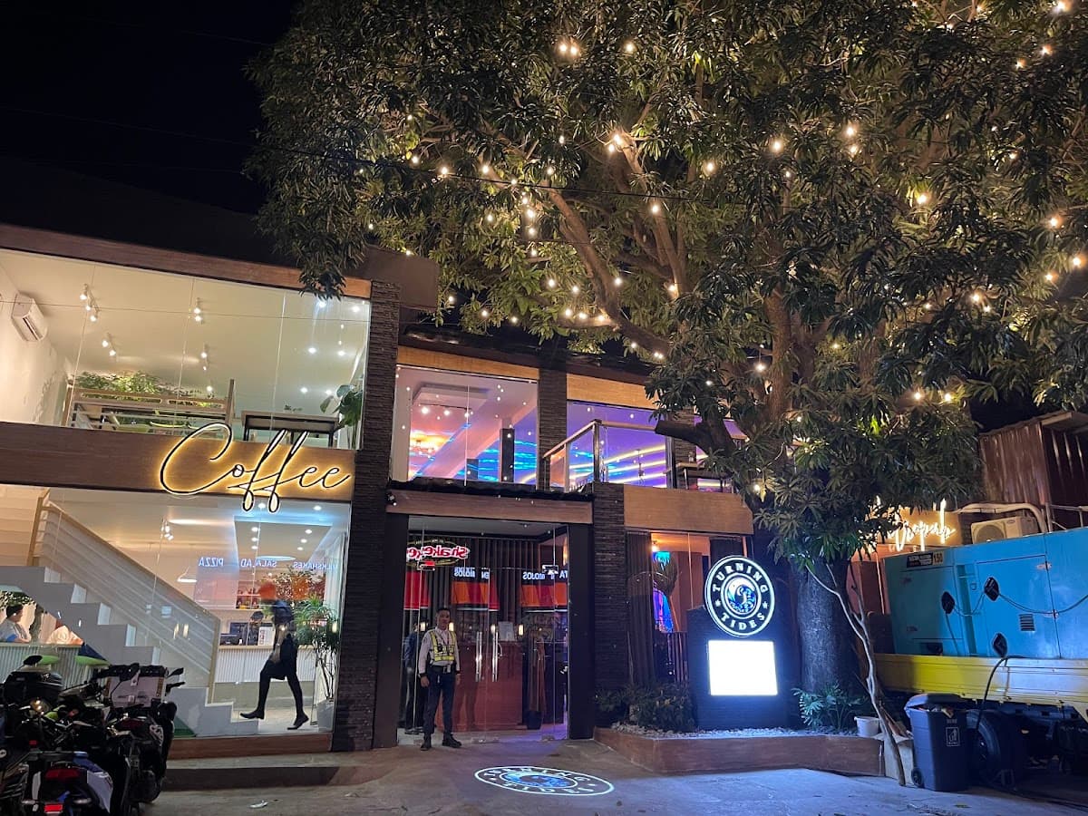 Turning Tides Café and Gastropub